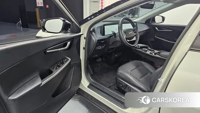 Kia EV6 2022 Жемчужный цвет из Кореи, фото 2