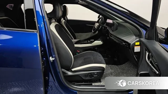 Kia EV6 2022 Синий из Кореи, фото 2