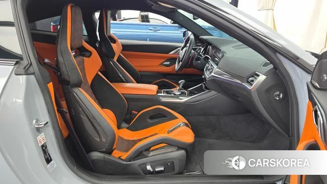 BMW M4 (G82) 2021 Серебристо-серый из Кореи, фото 2