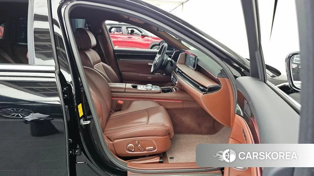 Genesis G90 (RS4) 2022 Черный из Кореи, фото 2