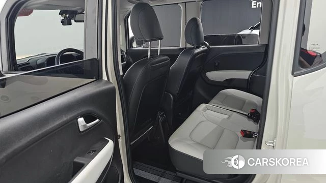 Kia The New Kia Ray EV 2024 Жемчужный цвет из Кореи, фото 2