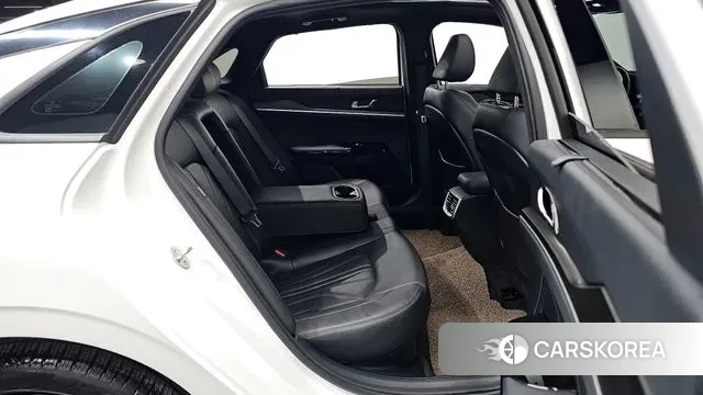 Kia K5 Hybrid 3rd Generation 2023 Белый из Кореи, фото 2