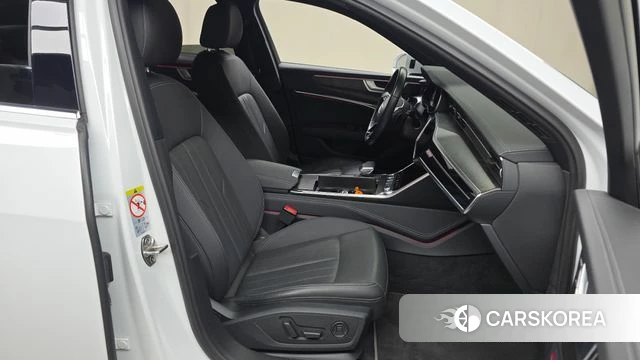 Audi A6 (C8) 2021 Белый из Кореи, фото 2