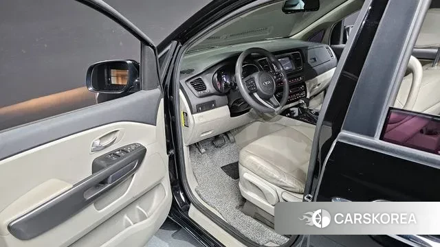 Kia The New Carnival 2019 Черный из Кореи, фото 2