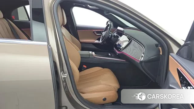 Mercedes-Benz E-Class W214 2025 Коричневый из Кореи, фото 2