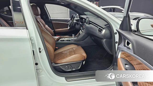 Genesis G70 2019 Белый из Кореи, фото 2