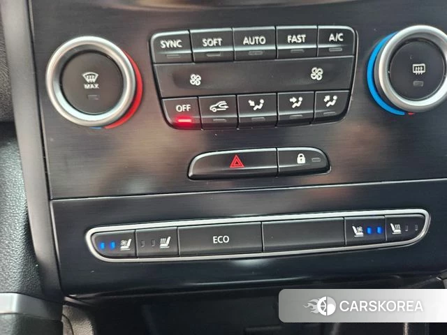 Renault Korea (Samsung) The New QM6 2023 Жемчужный цвет из Кореи, фото 2