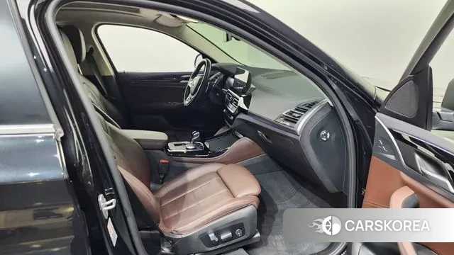 BMW X4 (G02) 2022 Черный из Кореи, фото 2