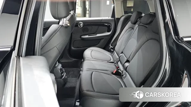 Mini Cooper Countryman 2022 Черный из Кореи, фото 2