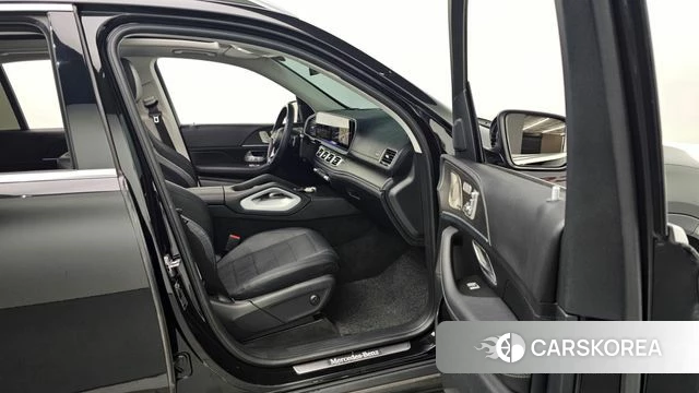 Mercedes-Benz GLE-Class W167 2023 Черный из Кореи, фото 2