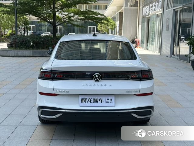 Volkswagen Lingdu 2023 Белый из Китая, фото 2