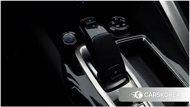 Peugeot 3008 second generation 2019 Черный из Кореи, фото 2