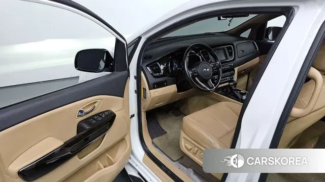 Kia The New Carnival 2020 Белый из Кореи, фото 2