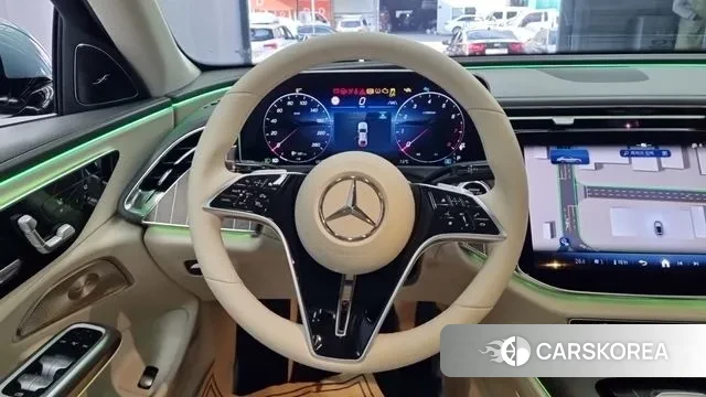 Mercedes-Benz E-Class W214 2024 Цвет галактики из Кореи, фото 2