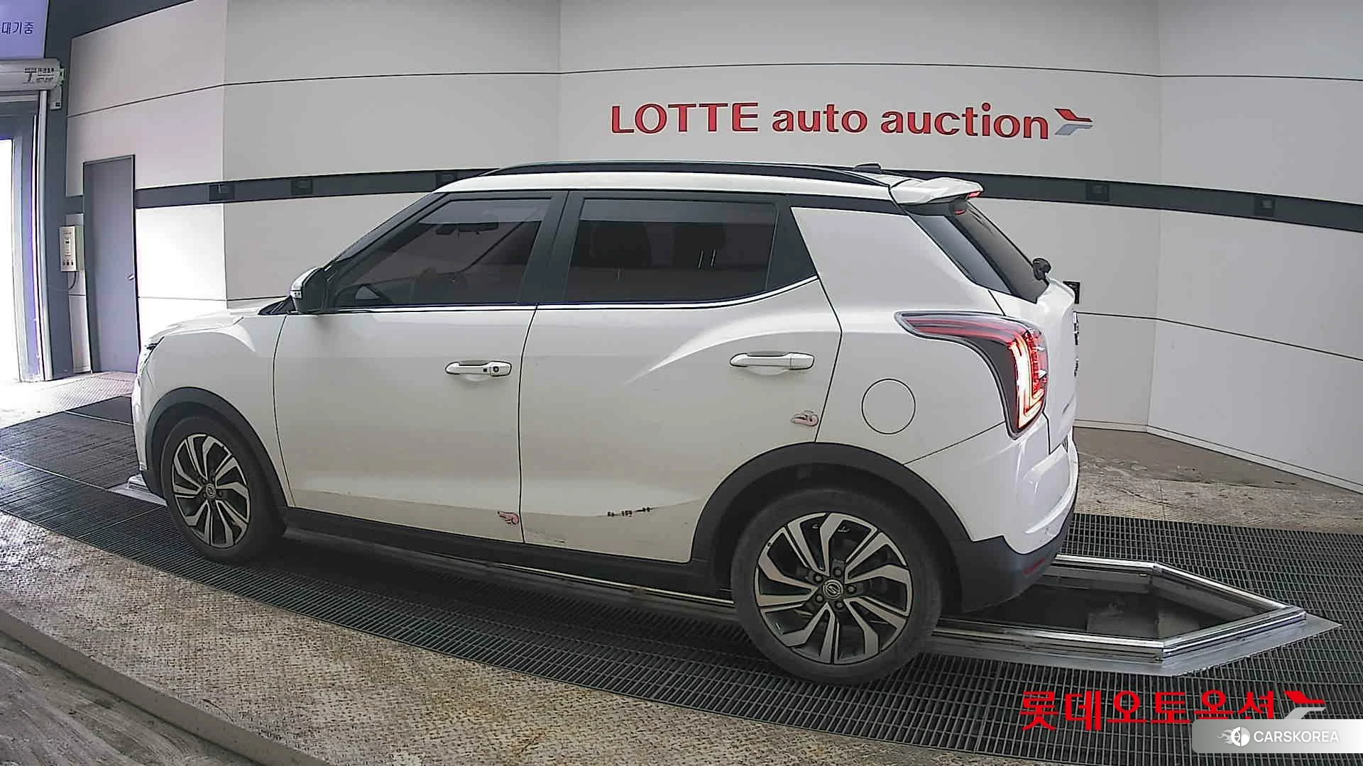 SsangYong Tivoli 2021 Grand White из Кореи, фото 2