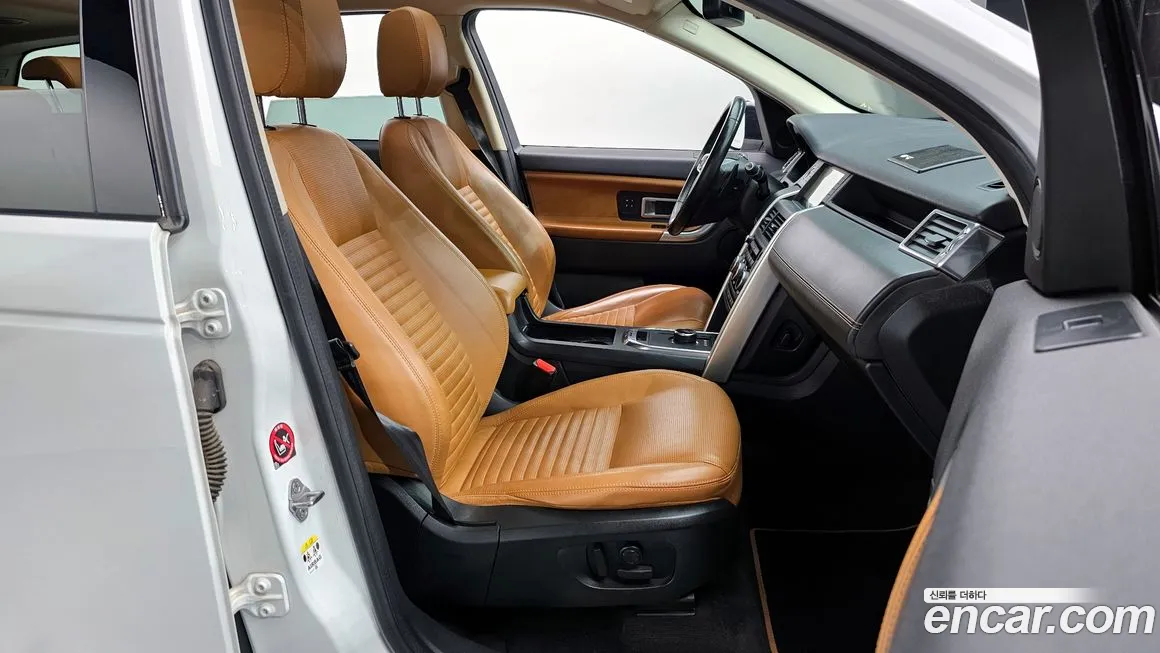 Land Rover Discovery Sports 2019 Белый из Кореи, фото 2