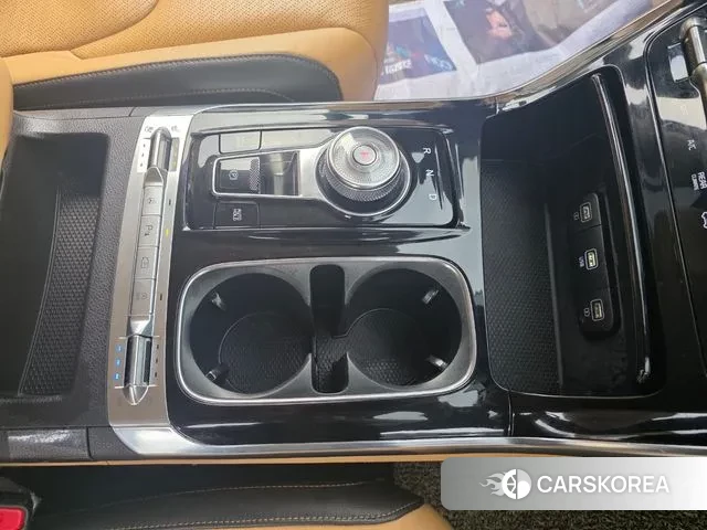 Kia Carnival 4th generation 2020 Белый из Кореи, фото 2