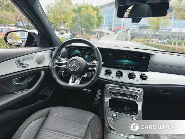 Mercedes-Benz E-class AMG 2022 Серебристо-серый из Китая, фото 2