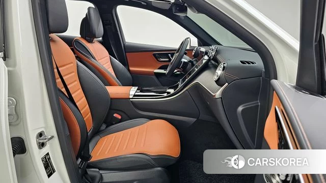 Mercedes-Benz GLC-Class X254 2023 Белый из Кореи, фото 2