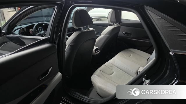 Hyundai Avante (CN7) 2021 Черный из Кореи, фото 2