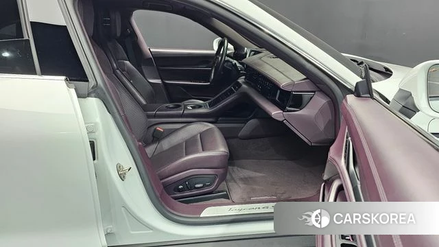 Porsche Taycan 2021 Белый из Кореи, фото 2