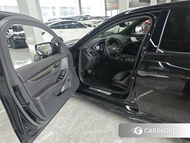 Cadillac CT5 2020 Черный из Китая, фото 2