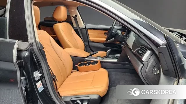 BMW 4 Series (F32) 2018 Черный из Кореи, фото 2