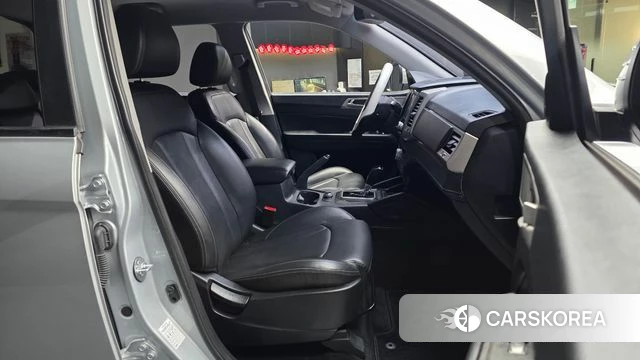 Ssangyong Rexton Sports 2018 Серебряный из Кореи, фото 2