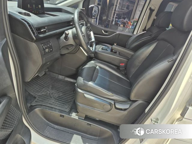 Hyundai Staria 2021 Белый из Кореи, фото 2