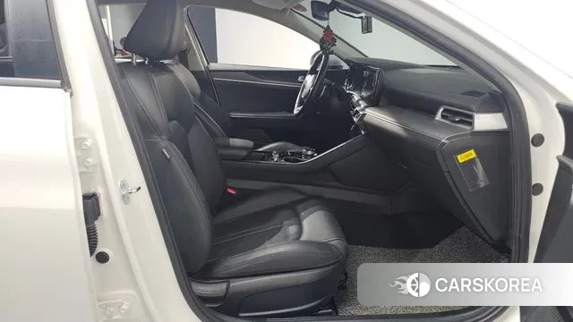 Kia K5 3rd generation 2021 Белый из Кореи, фото 2