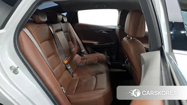 Chevrolet (GM Daewoo) All New Malibu 2018 Белый из Кореи, фото 2