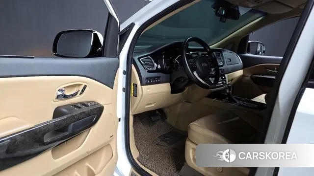Kia The New Carnival 2019 Белый из Кореи, фото 2