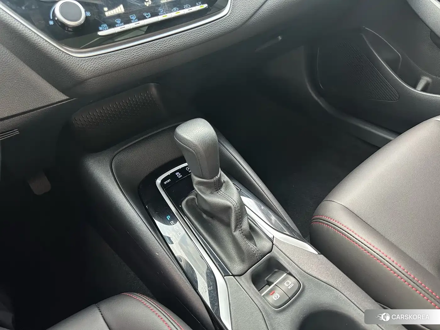 Toyota Levin 2022 Белый из Китая, фото 2