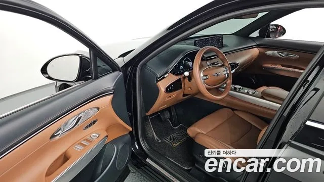 Genesis GV70 2021 Черный из Кореи, фото 2