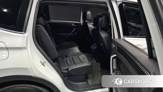 Volkswagen Tiguan Allspace 2020 Белый из Кореи, фото 2