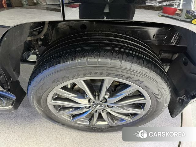 Lexus LX 2023 Черный из Китая, фото 2