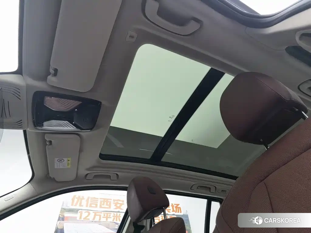 BMW iX3 2024 Черный из Китая, фото 2