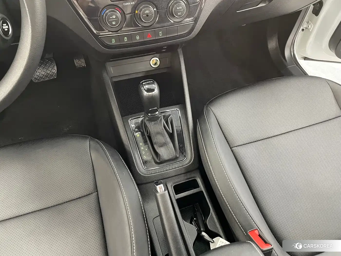 Skoda Kamiq 2023 Белый из Китая, фото 2