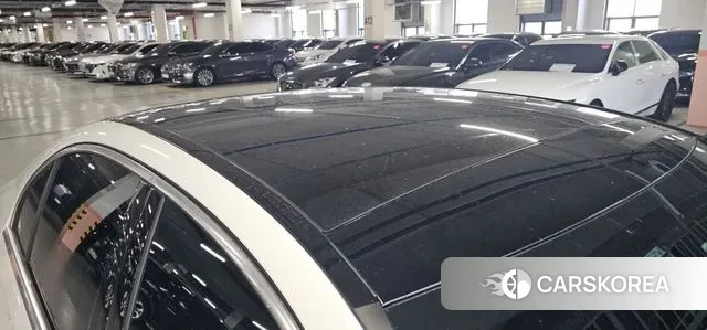 Mercedes-Benz C-Class W206 2024 Белый из Кореи, фото 2