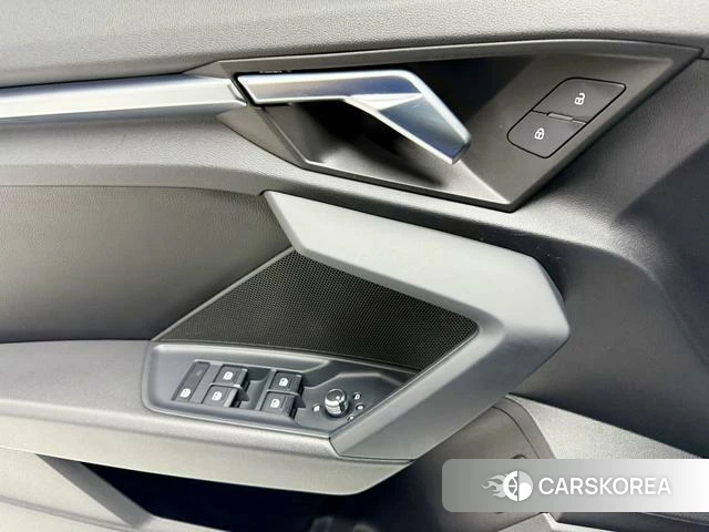 Audi A3 2022 Белый из Китая, фото 2