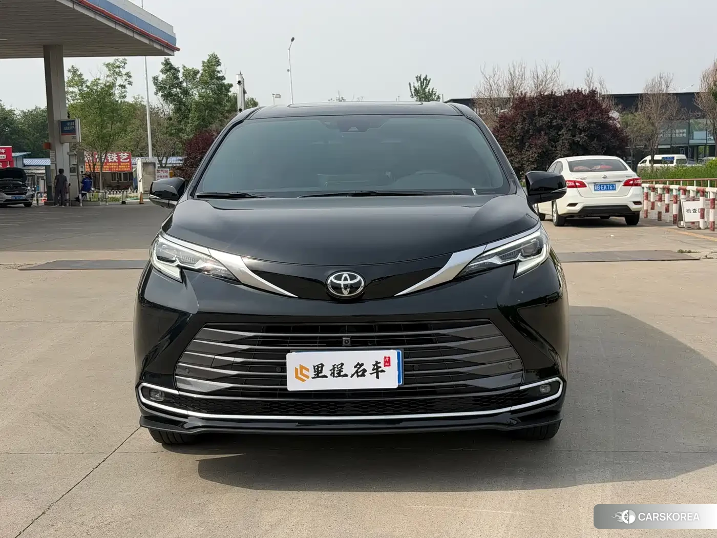 Toyota Sienna 2025 Черный из Китая, фото 2