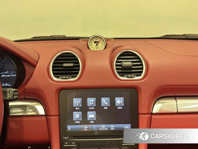 Porsche 718 Boxster 2022 Белый из Кореи, фото 2