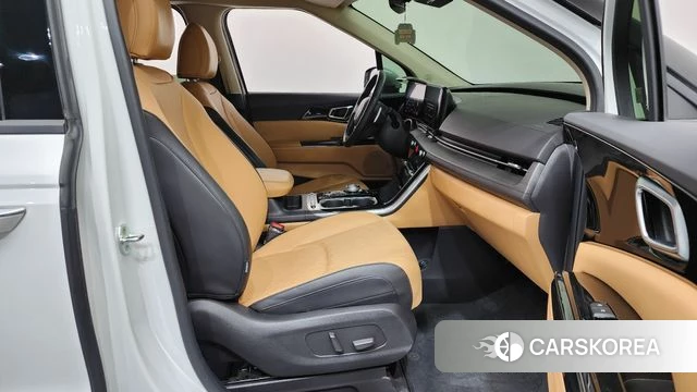 Kia Carnival 4th generation 2022 Белый из Кореи, фото 2