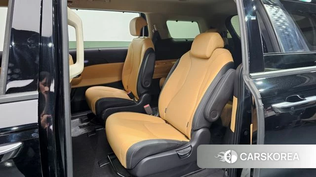 Kia Carnival 4th generation 2022 Черный из Кореи, фото 2