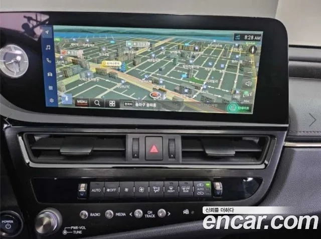 Lexus ES300h 7th generation 2023 Белый из Кореи, фото 2