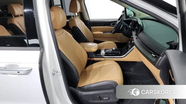 Kia Carnival 4th generation 2020 Белый из Кореи, фото 2