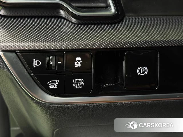 Kia Sportage 5th Generation Hybrid 2024 Белый из Кореи, фото 2