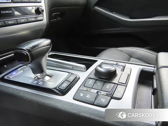 Genesis G80 2018 Черный из Кореи, фото 2