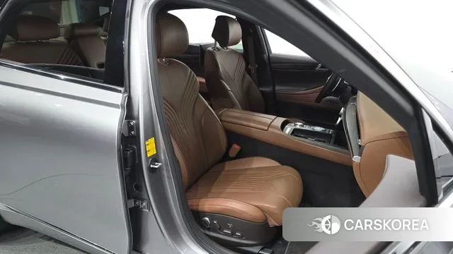 Genesis G80 (RG3) 2022 Серебристо-серый из Кореи, фото 2