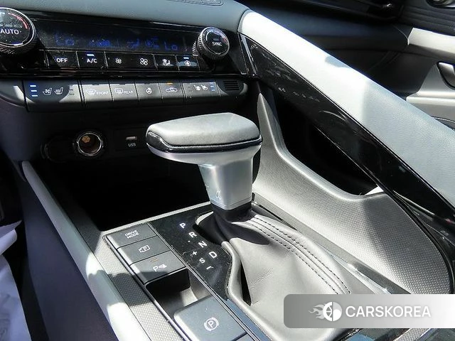 Hyundai The New Avante (CN7) 2023 Черный из Кореи, фото 2